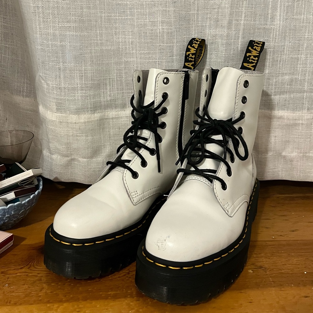 Doc Marten Jadon Platform Boots